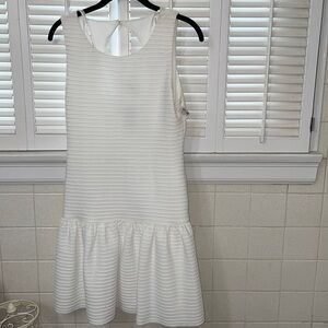 Bisou Bisou dress ribbed key hole back white
